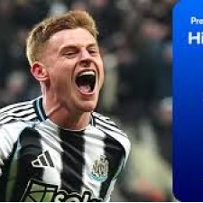 Newcastle United a renversé la situation à trois reprises pour s'assurer la victoire